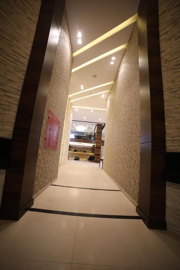 فندق صحارى الخليج Sahara Gulf Hotel Apartments Amman Eksteriør billede