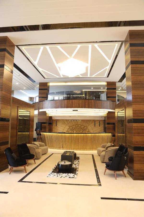 فندق صحارى الخليج Sahara Gulf Hotel Apartments Amman Eksteriør billede