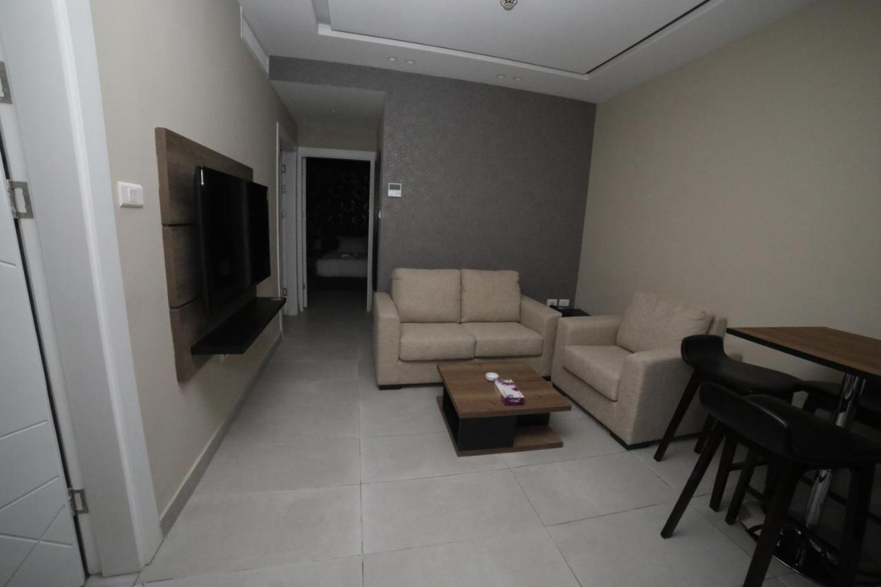 فندق صحارى الخليج Sahara Gulf Hotel Apartments Amman Eksteriør billede